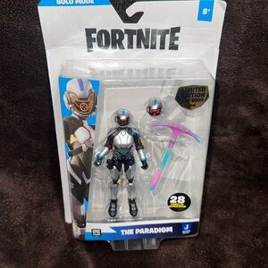 FORTNITE: The Paradigm 4” Solo Make Limited Edition, 1/5000 Chase Action Figure.